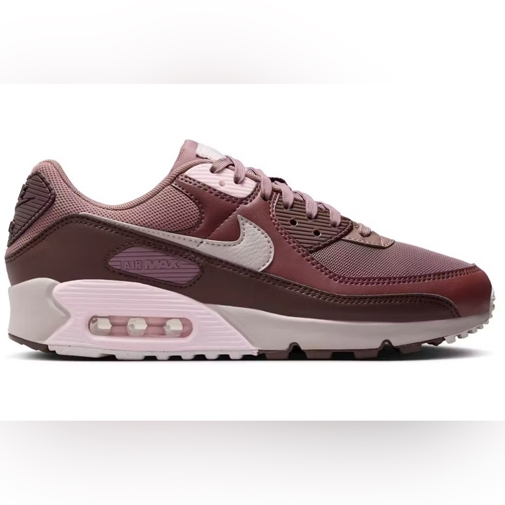 Women’s Nike Air Max 90